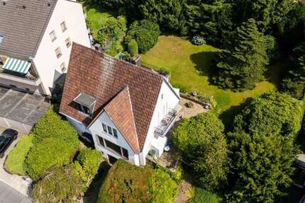 Haus zum Kaufen in Essen Bredeney 1.099.000 € 205 m² 5 zimmer