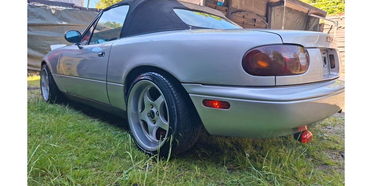 Mazda MX-5 127.000 km 7.800 &euro; Bochum 44869