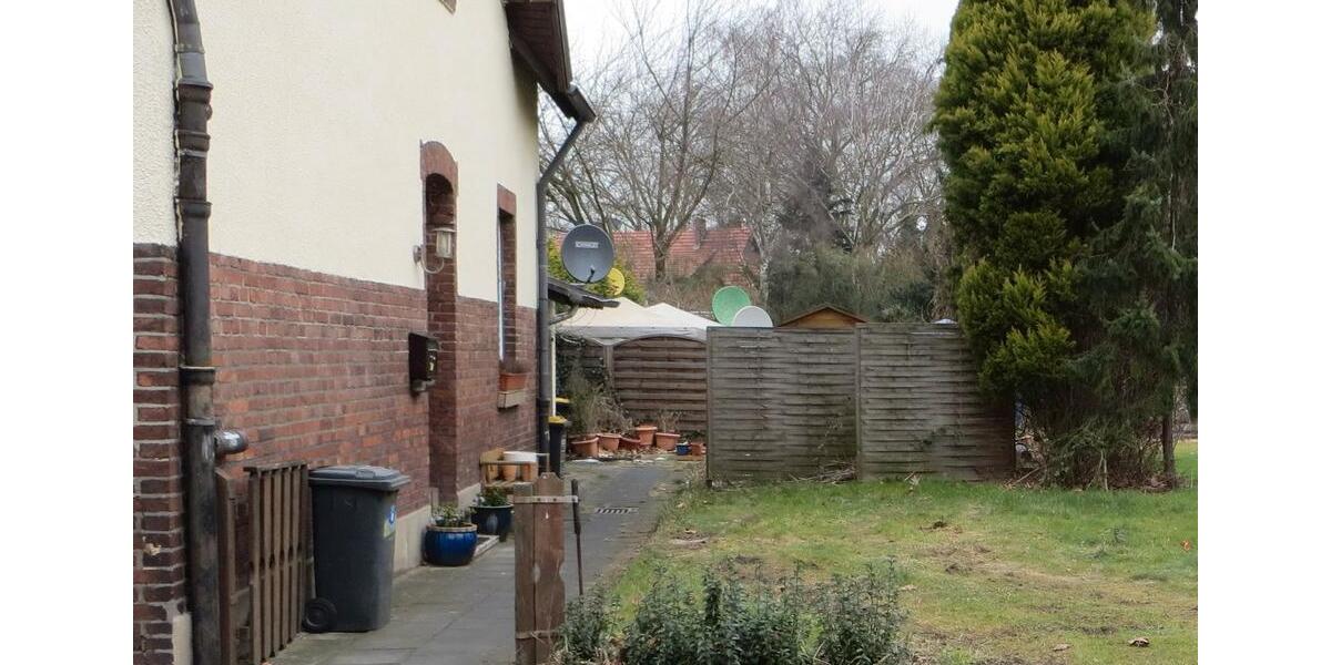 Reihenhaus Duisburg Hamborn - 4 Zimmer, 70 m&sup2;, 107.000&euro; | Angebot:26840110