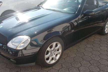 Mercedes-Benz SLK 200 303.000 km 2.490 &euro; Bochum 44809
