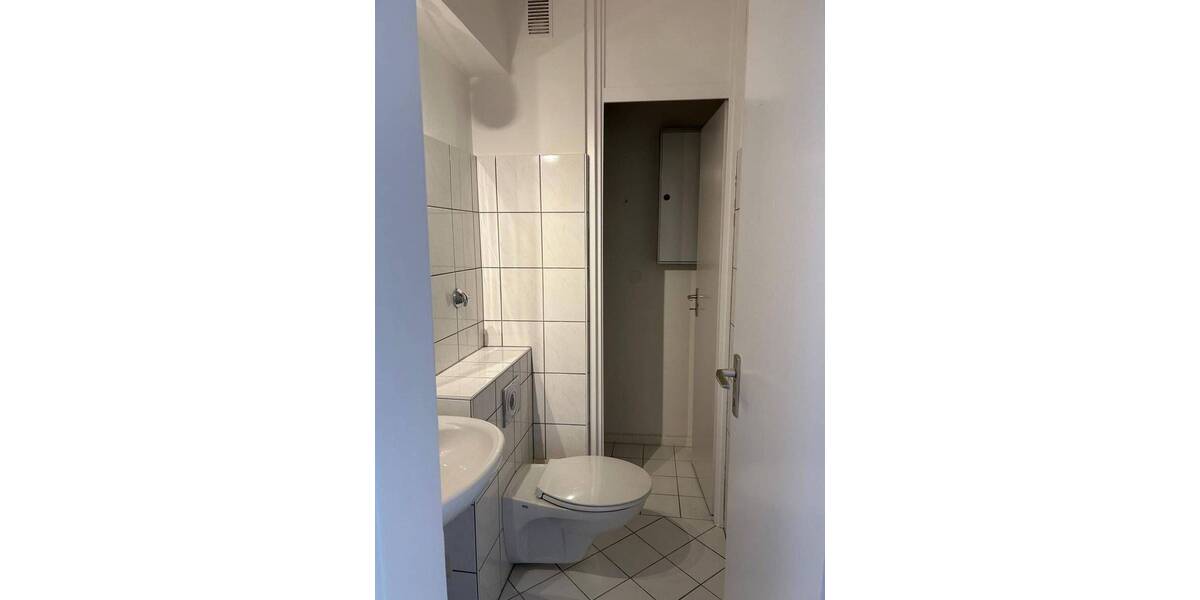 Etagenwohnung Essen Bergerhausen - 3 Zimmer, 80 m&sup2;, 580&euro; | Angebot:25264122