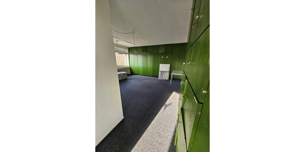 Repräsentative Büroetage in RE-Hillerheide, 380m² im 1.OG, verkehrsgünstige Lage, Klima, teilmöbliert, 8,50€m², provisionsfrei 1 zimmer