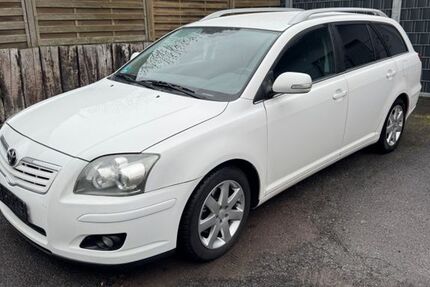 Toyota Avensis 349.530 km 1.900 &euro; Bochum 44807