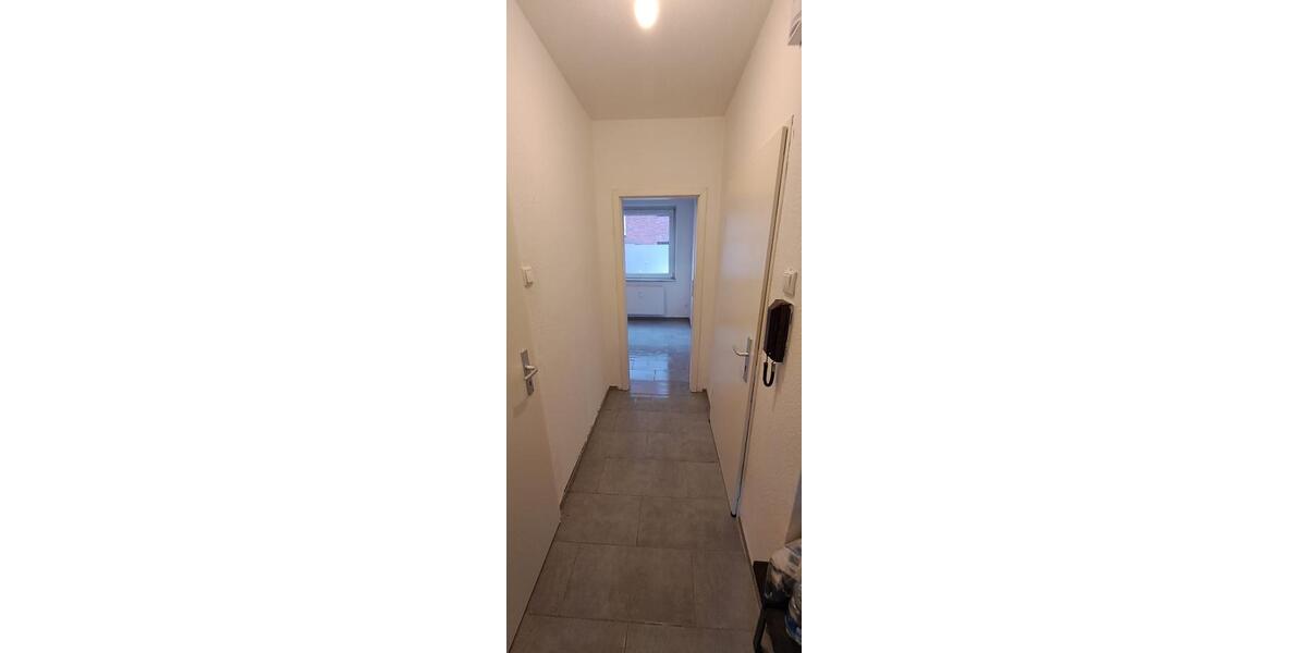 Erdgeschoßwohnung Duisburg Duisburg-Mitte - 1.5 Zimmer, 32 m&sup2;, 480&euro; | Angebot:25571240