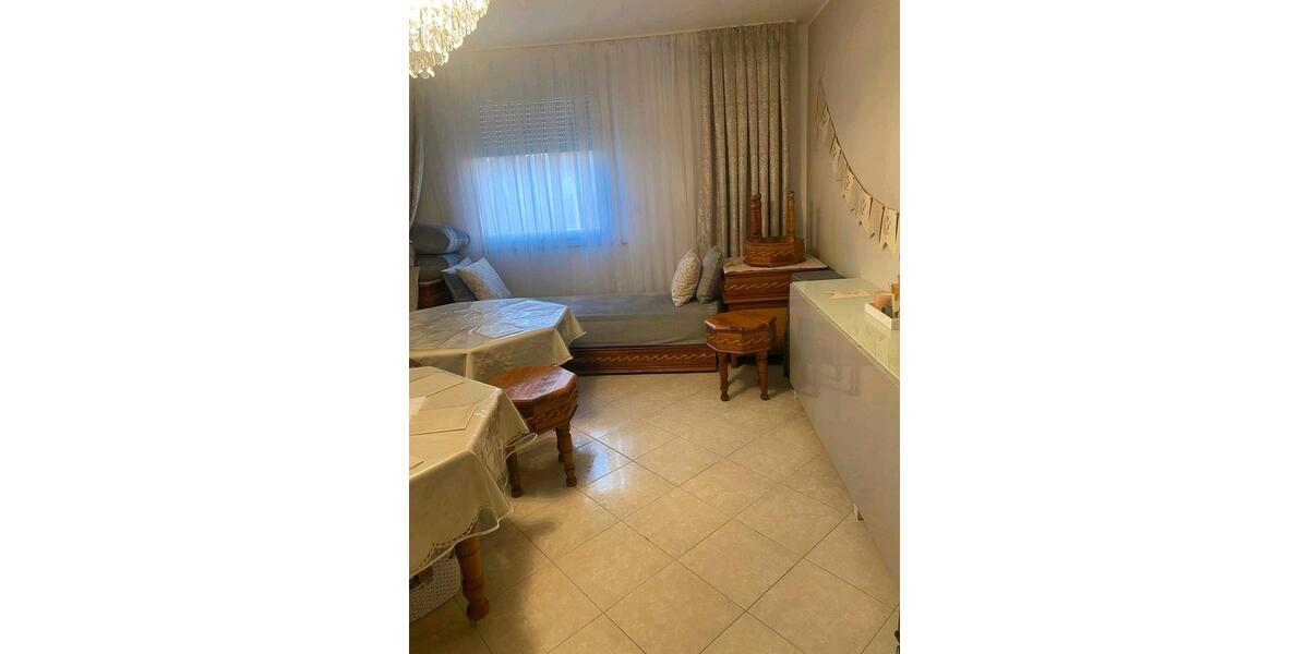 Erdgeschoßwohnung Duisburg Hamborn - 4.5 Zimmer, 99 m&sup2;, 159.000&euro; | Angebot:27101442
