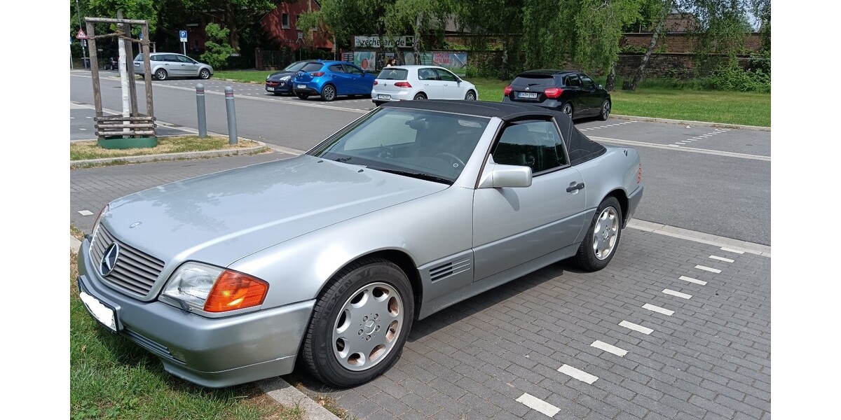 Mercedes-Benz SL 300 144.500 km 20.000 € Essen 45121