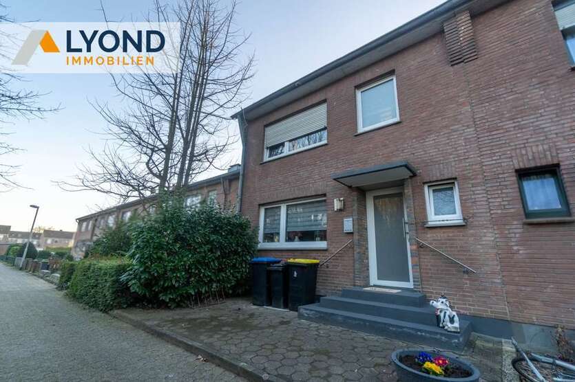 Haus zum Kaufen in Wesel Flüren 298.000 € 120 m²
