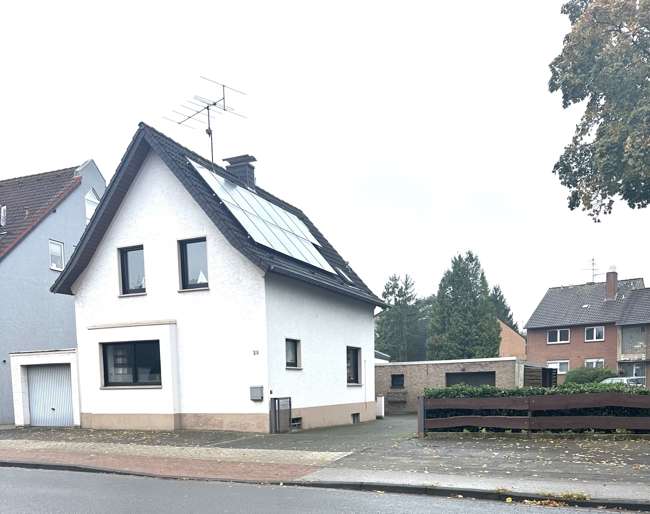 Haus zum Kaufen in Duisburg Bergheim 379.000 € 122 m² 5 zimmer
