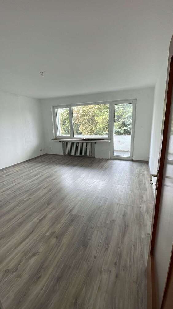Wohnung zum Mieten in Dinslaken 595 € 73.59 m²