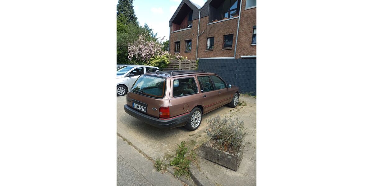 Ford Sierra 200.000 km 2.500 &euro; Essen 45277