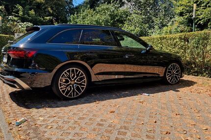 Audi A4 28.350 km 31.500 &euro; Moers 47447