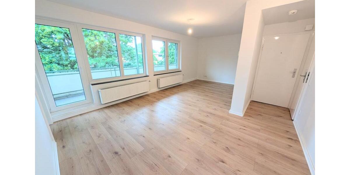 **Wohn(t)raum: +Balkon +neuer Laminat +weiße Wände +modernes Tageslichtbad** 2 zimmer