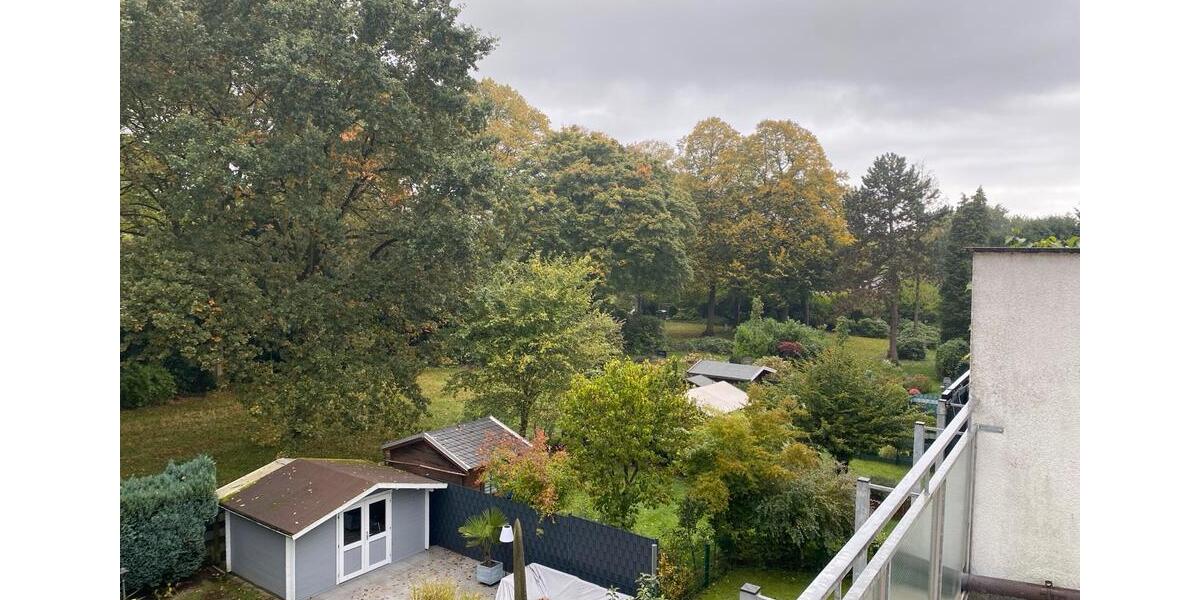 von Privat: freie 2-Zimmer-Dachgeschosswohnung in 46242 Bottrop 2 zimmer