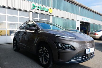 Hyundai KONA 64.745 km 17.900 &euro; Wesel 46483