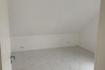 Dachgeschoßwohnung Oberhausen Schmachtendorf - 4 Zimmer, 85 m&sup2;, 600&euro; | Angebot:26670217