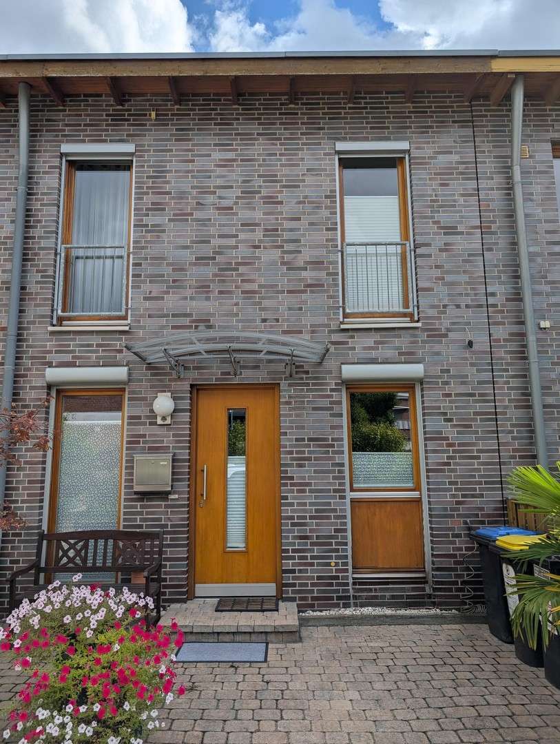 Haus zum Kaufen in Bottrop 310.000 € 105 m² 5 zimmer