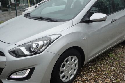Hyundai i30 49.000 km 6.999 &euro; HERNE 44651
