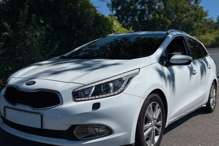 Kia ceed / Ceed 135.953 km 6.000 &euro; Marl 45770
