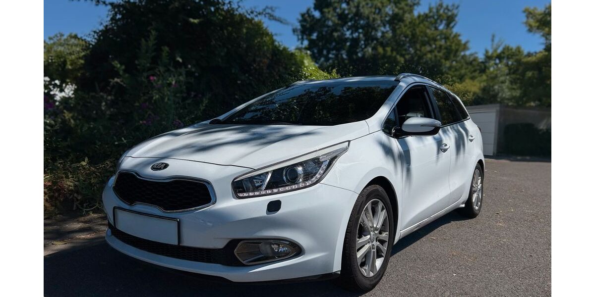 Kia ceed / Ceed 135.953 km 6.000 &euro; Marl 45770
