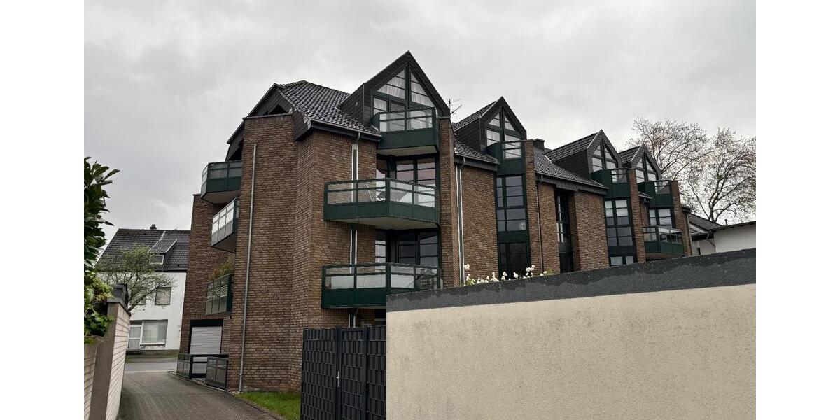 Etagenwohnung Duisburg Essenberg - 3 Zimmer, 94 m&sup2;, 1.080&euro; | Angebot:26326004