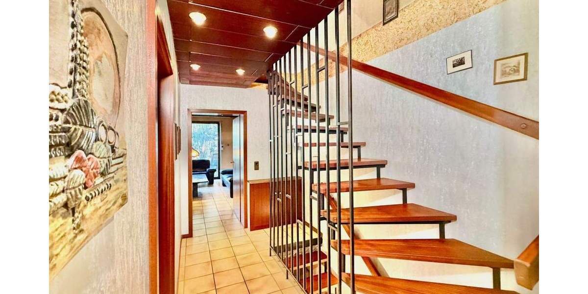 Mehrfamilienhaus, Wohnhaus Duisburg Hochemmerich - 4 Zimmer, 99 m&sup2;, 295.000&euro; | Angebot:25629847