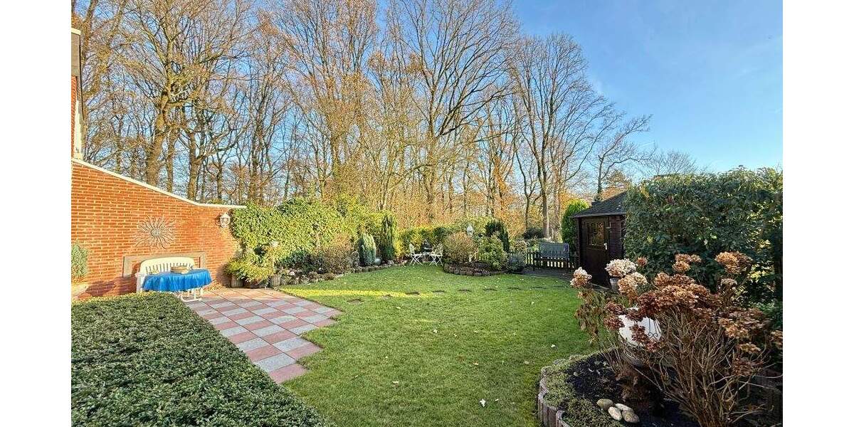 Grünes Paradies in exklusiver Siedlung - Top gepflegter Reihenbungalow in Feldrandlage! 5 zimmer