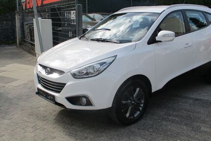 Hyundai ix35 140.000 km 7.999 &euro; Oberhausen 46149