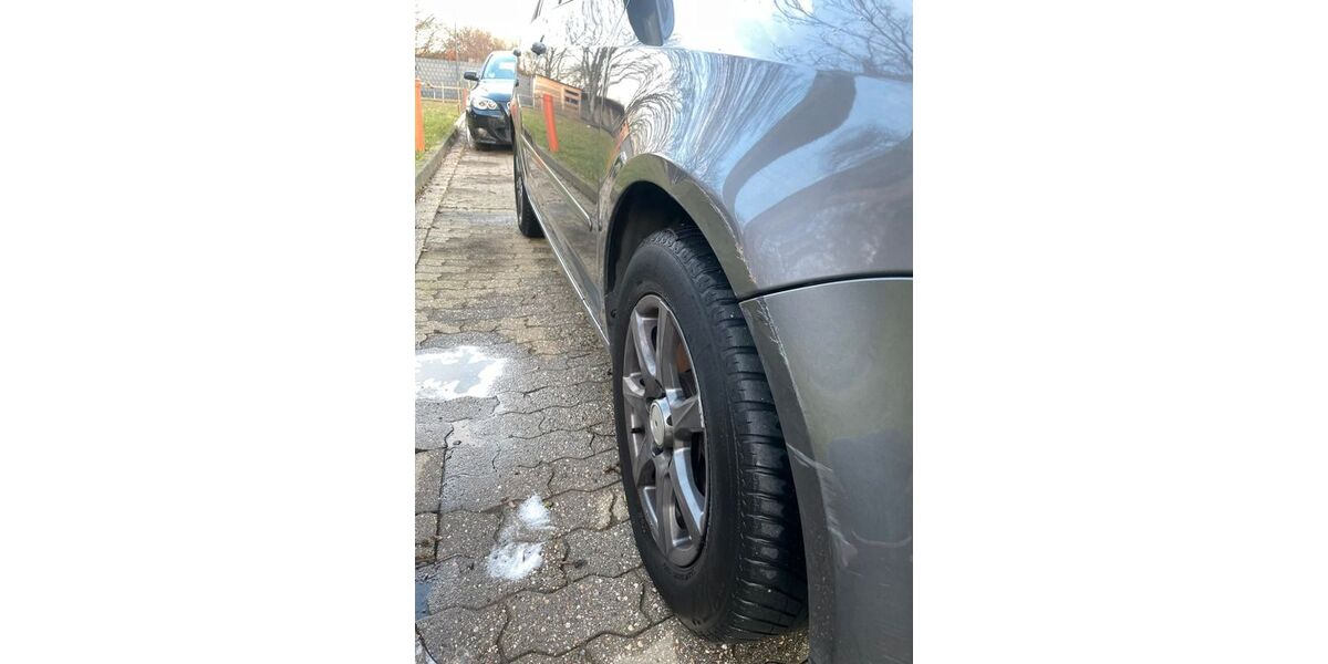 VW Golf Plus 123.546 km 1.650 &euro; Moers 47443