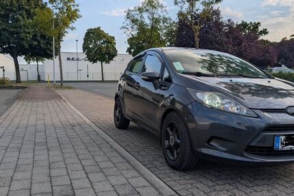 Ford Fiesta 239.000 km 2.350 &euro; Wesel 46483