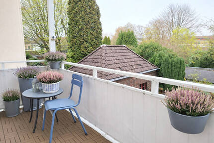 Recklinghausen-West! Helle, großzügige Altbauwohnung mit Balkon in zentraler Lage! - Wohnung Recklinghausen Stadtmitte | Angebot:26056164