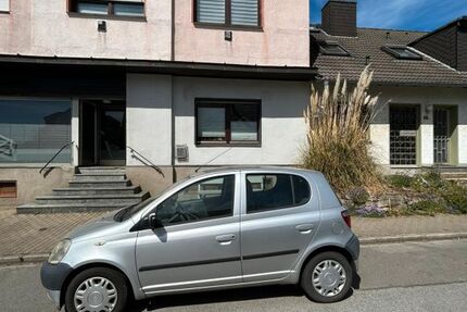 Toyota Yaris 115.000 km 799 &euro; Sprockhövel 45549