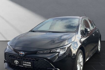 Toyota Corolla 14.120 km 23.850 &euro; Duisburg 47055
