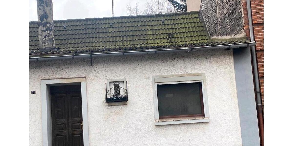 Einfamilienhaus Duisburg Hamborn - 6 Zimmer, 130 m&sup2;, 165.000&euro; | Angebot:27112091