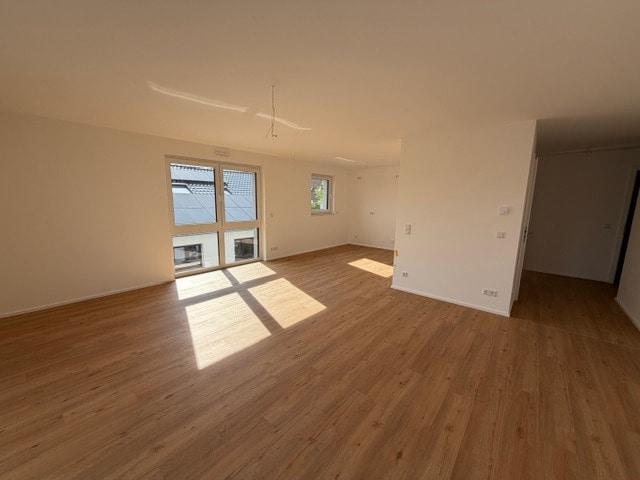 Etagenwohnung Hattingen Niederbonsfeld - 4 Zimmer, 115 m&sup2;, 1.575&euro; | Angebot:26236661