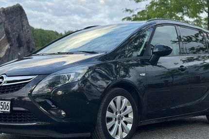 Opel Zafira 180.000 km 6.290 &euro; Dinslaken 46539