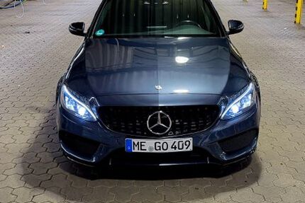 Mercedes-Benz C 400 185.000 km 22.900 &euro; Velbert 42549