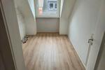 Dachgeschoßwohnung Essen Stadtbezirk VIII - 2.5 Zimmer, 57 m&sup2;, 760&euro; | Angebot:26347692
