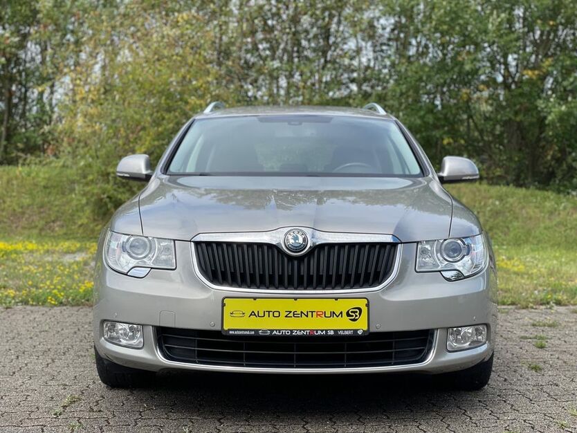 Skoda Superb 132.900 km 11.490 € Velbert 42553
