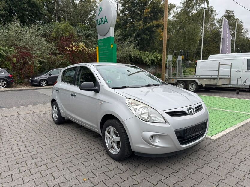 Hyundai i20 141.000 km 2.450 € Bottrop 46238