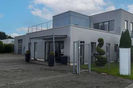 Büro in Oberhausen 1.150.000 € 564 m²