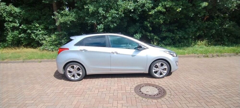 i30