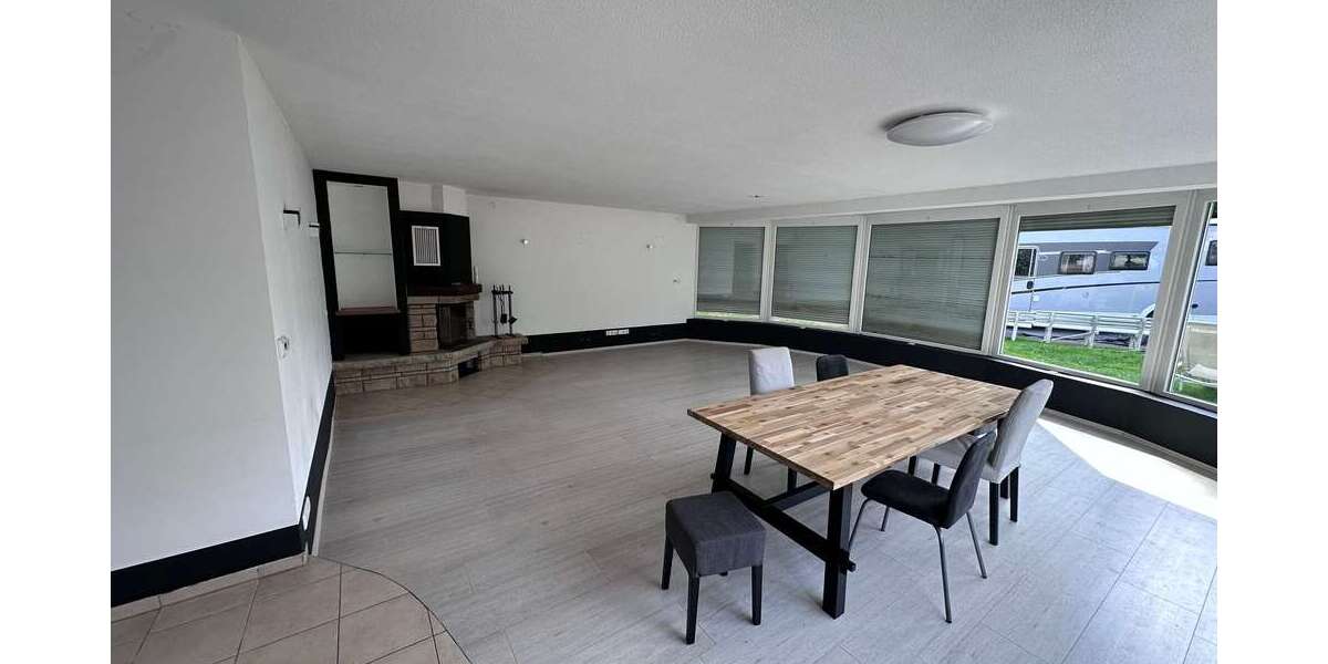 Dreifamilienhaus in Oberhausen-Lirich mit Garten, Dachterrasse und 296 m² Bauland inklusive - Mehrfamilienhaus, Wohnhaus Oberhausen Alstaden | Angebot:27493794