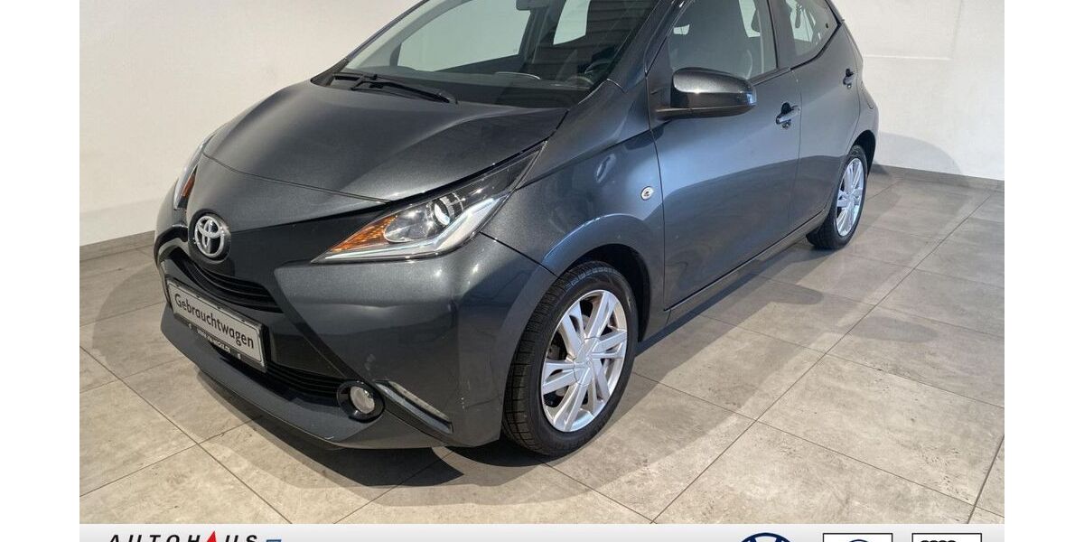 Toyota Aygo (X) 70.193 km 7.980 &euro; Bochum - Linden 44879
