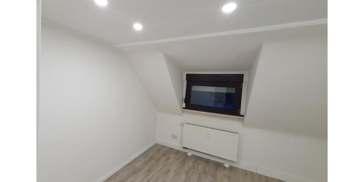 Attraktive, modernisierte Wohnung in ruhiger Lage – ab 1.3.26 2.5 zimmer