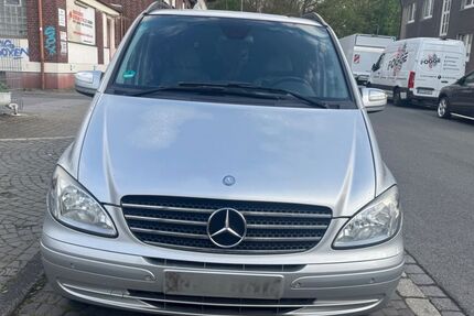 Mercedes-Benz Viano 261.000 km 8.999 &euro; Gelsenkirchen 45879