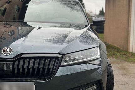 Skoda Superb 187.000 km 20.490 &euro; Recklinghausen 45663