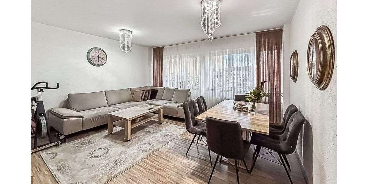 Wohnung zum Kaufen in Duisburg 169.000 € 108.75 m² 4 zimmer