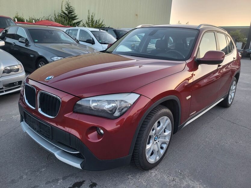 BMW X1 157.000 km 7.999 € Moers 47441