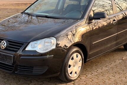 VW Polo 148.250 km 2.499 &euro; Oberhausen 46049