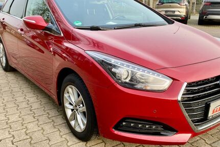 Hyundai i40 145.210 km 8.500 &euro; Moers 47445